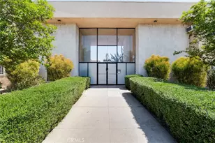 5232 Corteen Pl, Valley Village, CA 91607 - Photo 17
