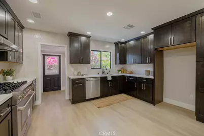 5710 Wilbur, Tarzana, CA 91356 - Photo 17