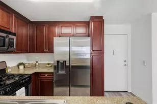 21500 Burbank, Woodland Hills, CA 91367 - Photo 7
