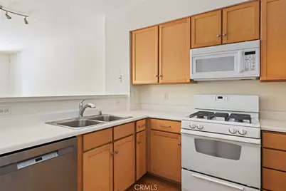 6400 Crescent Park E #111, Playa Vista, CA 90094 - Photo 5