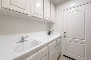 2548 Rudolph, Simi Valley, CA 93065 - Photo 31