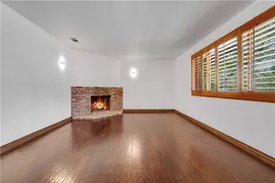23507 Sylvan, Woodland Hills, CA 91367 - Photo 9