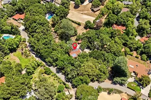 736 Crater Oak Dr, Calabasas, CA 91302 - Photo 21