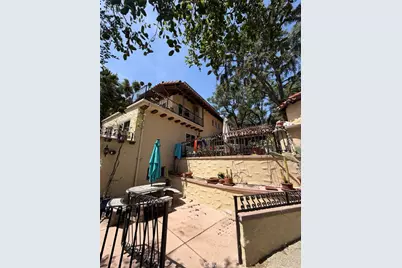 736 Crater Oak Drive, Calabasas, CA 91302 - Photo 3