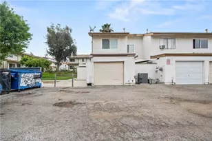 13185 Bromont #1/2, Sylmar, CA 91342 - Photo 23