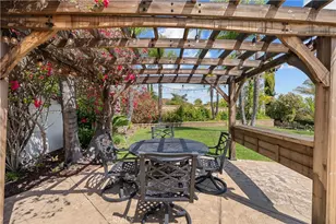 30308 Mallorca Pl, Castaic, CA 91384 - Photo 49