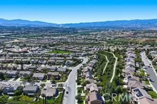 29251 Via Solano, Valencia, CA 91354 - Photo 31