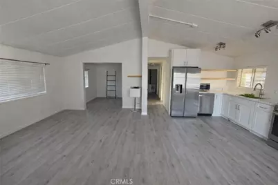 11401 Topanga Canyon Blvd Spc 12, Chatsworth, CA 91311 - Photo 3