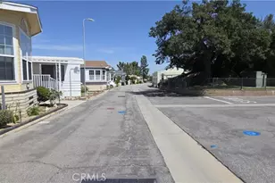 11401 Topanga Canyon Blvd Spc 12, Chatsworth, CA 91311 - Photo 17