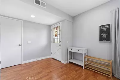 9533 Frankirst, North Hills, CA 91343 - Photo 17