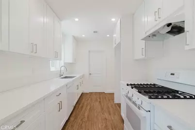 6517 Bellaire Avenue, North Hollywood, CA 91606 - Photo 7