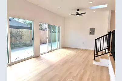 16124 San Fernando Mission Blvd, Granada Hills, CA 91344 - Photo 31