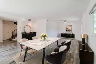 18643 Burbank, Tarzana, CA 91356 - Photo 3