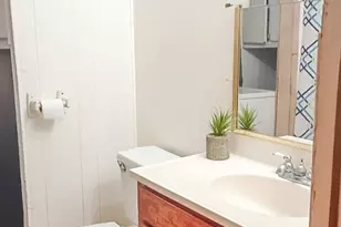 45800 Challenger Way, Lancaster, CA 93535 - Photo 9