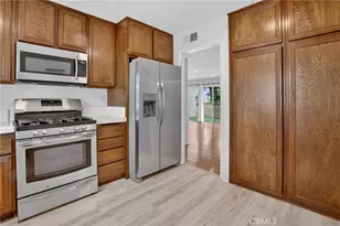 5267 Coldwater Canyon Ave, Sherman Oaks, CA 91401 - Photo 7