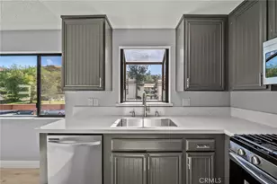 27949 Tyler, Canyon Country, CA 91387 - Photo 9