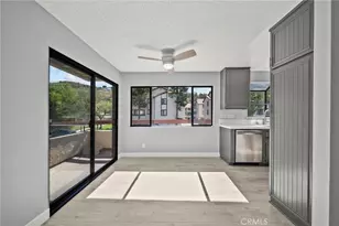 27949 Tyler, Canyon Country, CA 91387 - Photo 5