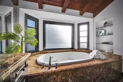 5235 San Feliciano, Woodland Hills, CA 91364 - Photo 21