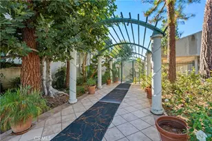 20134 Leadwell, Winnetka, CA 91306 - Photo 7