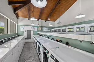 20134 Leadwell, Winnetka, CA 91306 - Photo 43