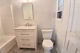 10918 Laurel Canyon, San Fernando, CA 91340 - Photo 17
