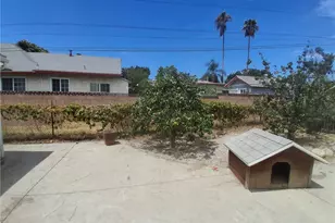 10918 Laurel Canyon, San Fernando, CA 91340 - Photo 35
