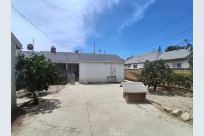 10918 Laurel Canyon, San Fernando, CA 91340 - Photo 33