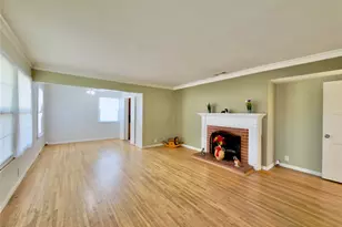 10918 Laurel Canyon, San Fernando, CA 91340 - Photo 7