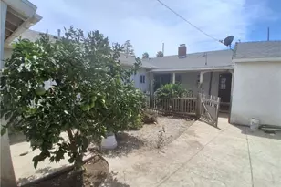 10918 Laurel Canyon, San Fernando, CA 91340 - Photo 31