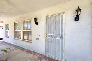 10918 Laurel Canyon, San Fernando, CA 91340 - Photo 9