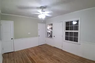 10918 Laurel Canyon, San Fernando, CA 91340 - Photo 15
