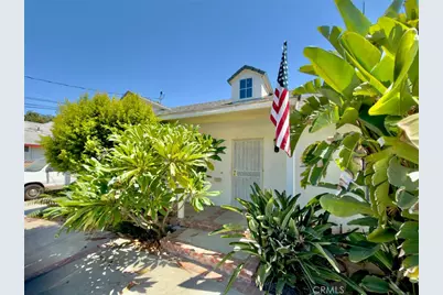 10918 Laurel Canyon, San Fernando, CA 91340 - Photo 1