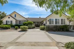 9618 Sweetwater Dr, Agua Dulce, CA 91390 - Photo 3