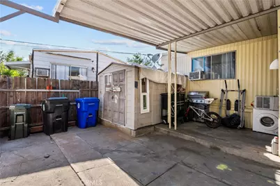18540 Soledad Canyon Road #34, Canyon Country, CA 91351 - Photo 17