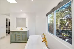 4330 Alhama, Woodland Hills, CA 91364 - Photo 47