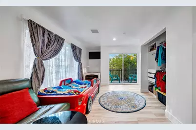 4330 Alhama, Woodland Hills, CA 91364 - Photo 33