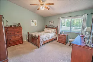27939 Caraway Ln, Saugus, CA 91350 - Photo 19