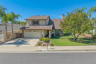 27939 Caraway Ln, Saugus, CA 91350 - Photo 3