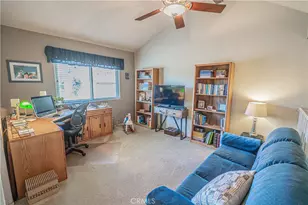27939 Caraway Ln, Saugus, CA 91350 - Photo 13