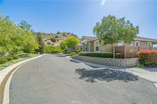 19534 Eleven Ct, Newhall, CA 91321 - Photo 5