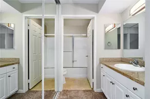 5500 Owensmouth Ave, Woodland Hills, CA 91367 - Photo 9