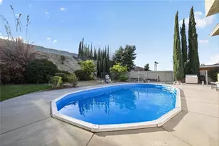 13610 Hidden Valley Rd, Victorville, CA 92395 - Photo 49