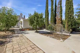 41830 Stratford Cir, Palmdale, CA 93551 - Photo 33