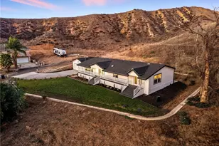 29626 Silver St, Val Verde, CA 91384 - Photo 45