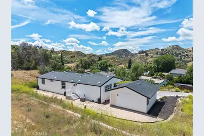 29626 Silver Street, Val Verde, CA 91384 - Photo 47