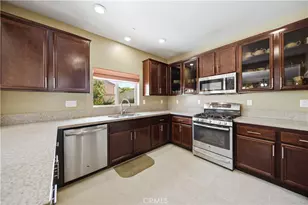 26856 Cherry Willow, Canyon Country, CA 91387 - Photo 11