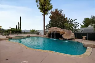 4651 Ellenita Ave, Tarzana, CA 91356 - Photo 49