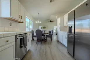 3918 Parkside Ct, Rosamond, CA 93560 - Photo 13