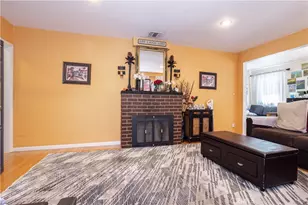 6700 Capps, Reseda, CA 91335 - Photo 7