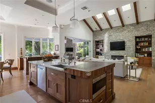 2210 Triunfo Pl, Agoura Hills, CA 91301 - Photo 7